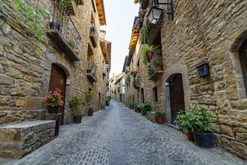 Aínsa uno de los pueblos más bonitos de España